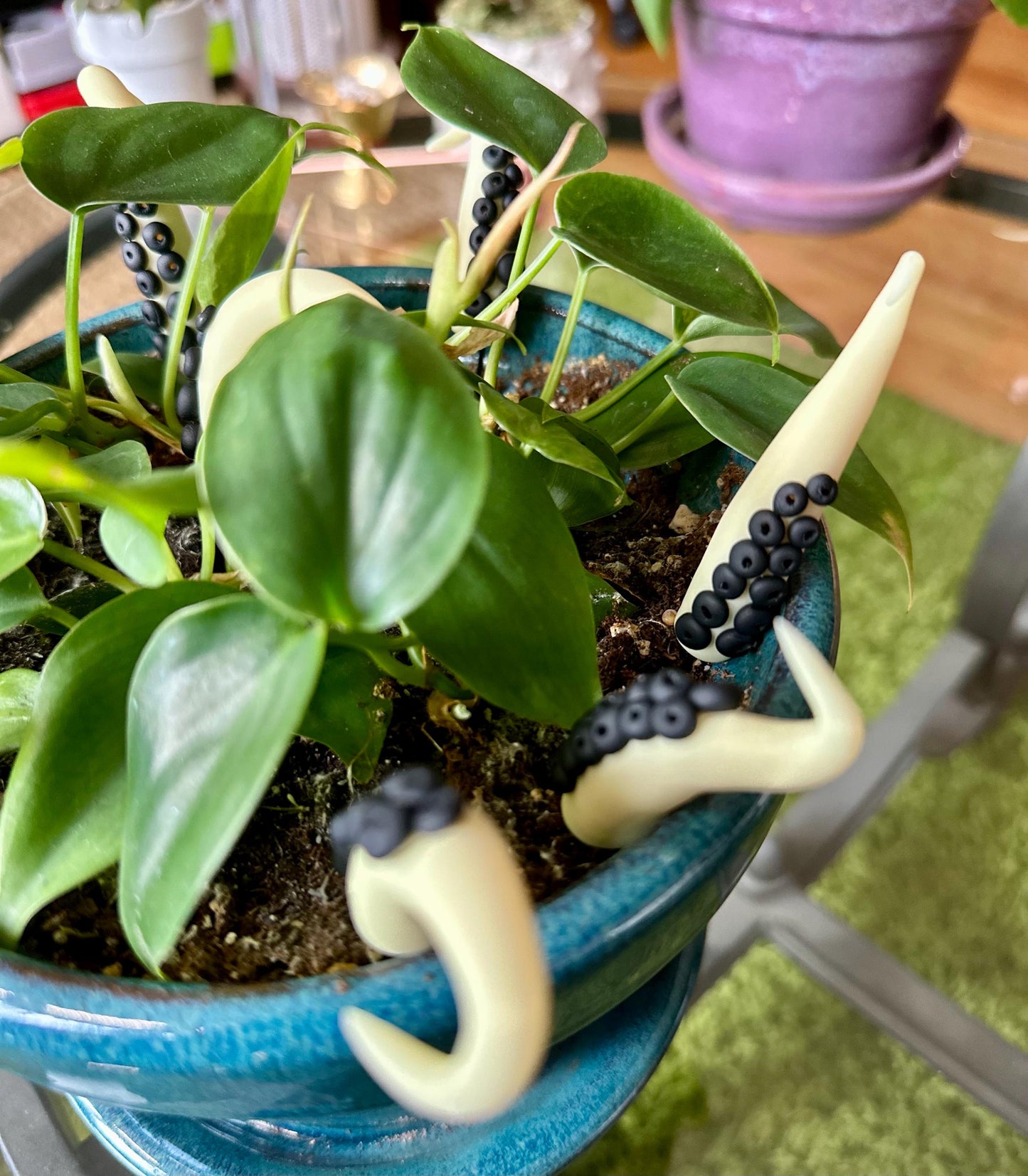 Glow In Dark (white) Sea Creature Tentacles