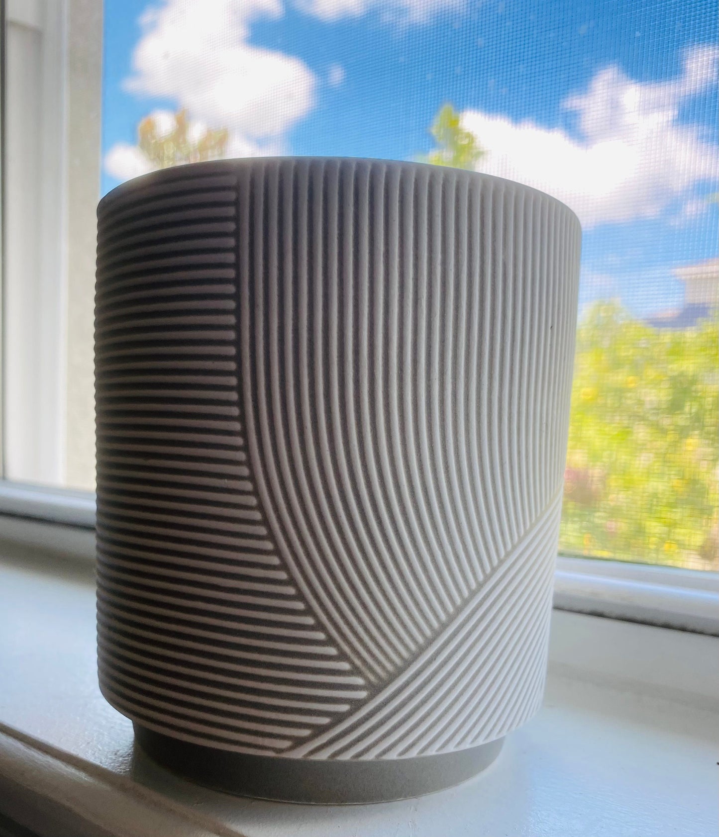 4-Inch Grey Waves Catcher Pot - Colorful Ceramic Pot