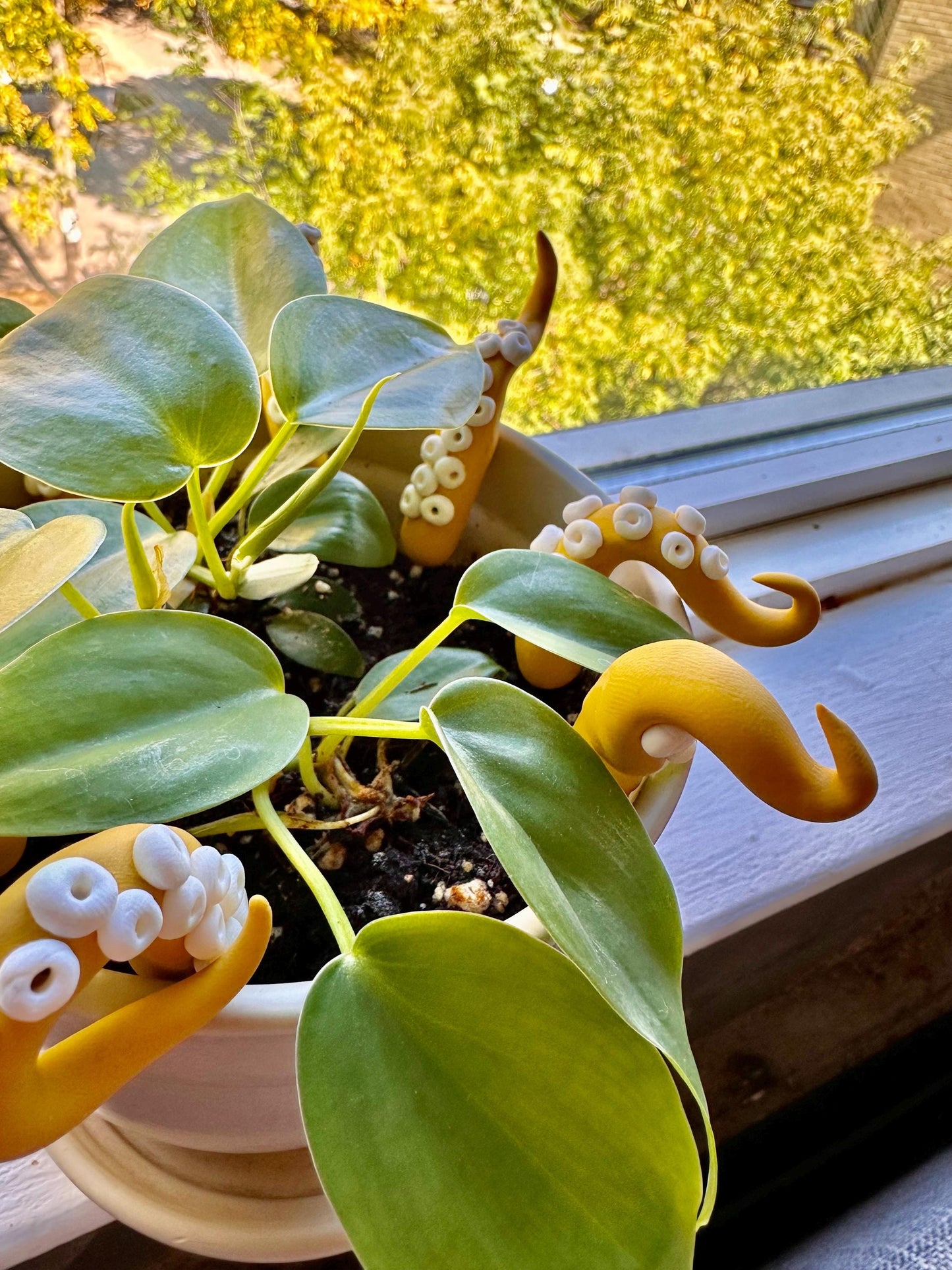 Mustard Sea Creature Tentacles