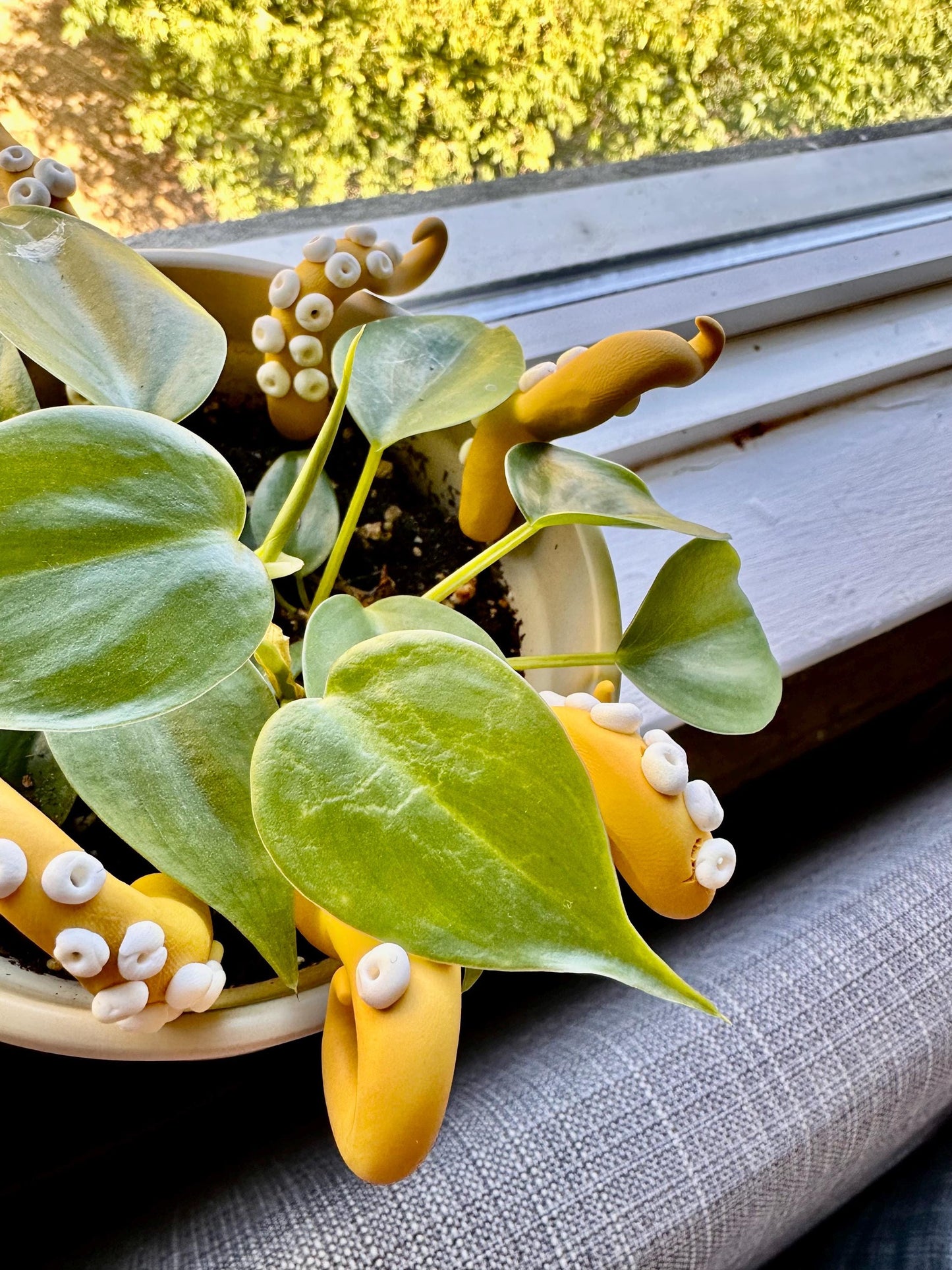 Mustard Sea Creature Tentacles