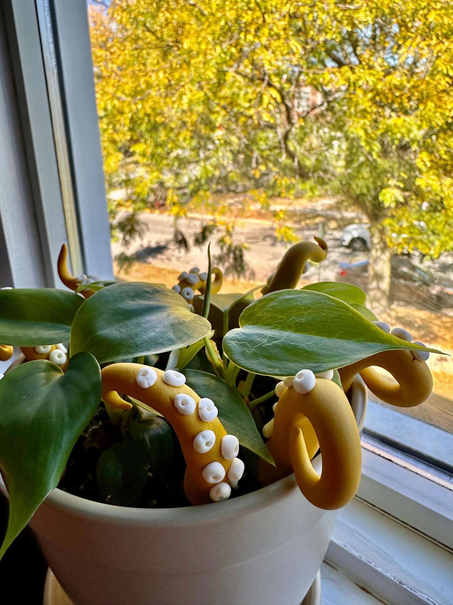 Mustard Sea Creature Tentacles