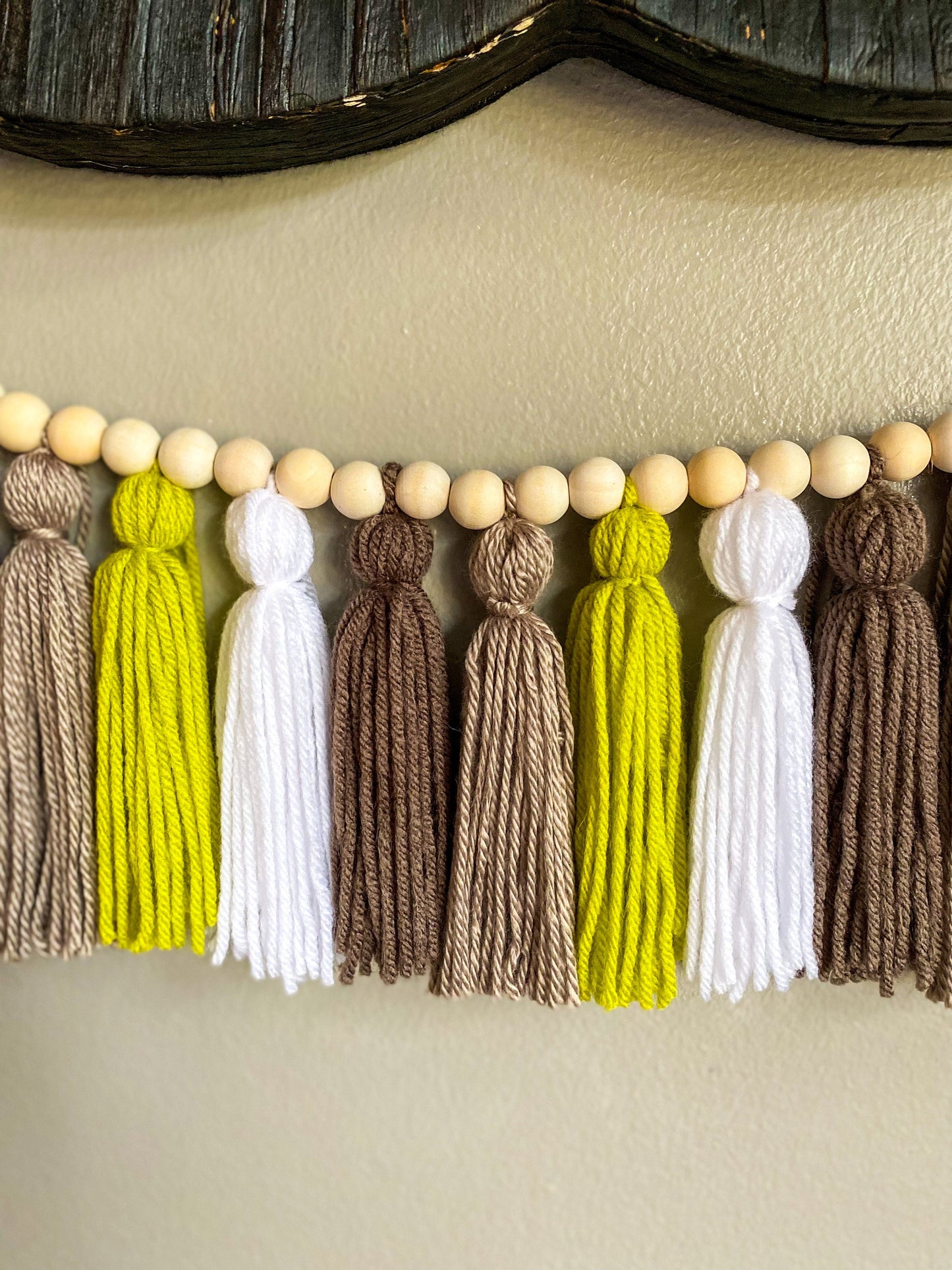 Yoda / Grogu Palette Tassel Garland - Brown/Light Brown/Green/White