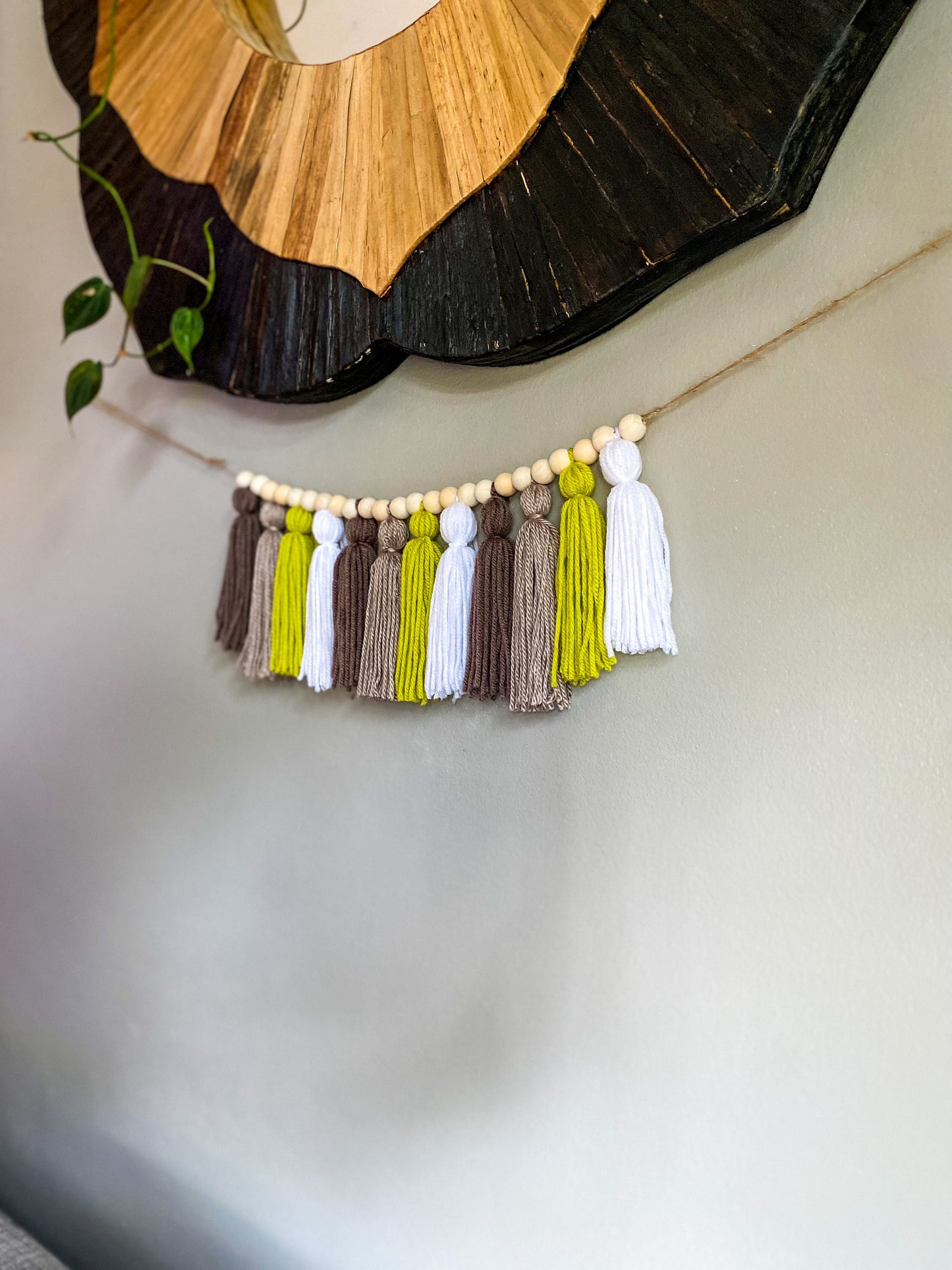 Yoda / Grogu Palette Tassel Garland - Brown/Light Brown/Green/White