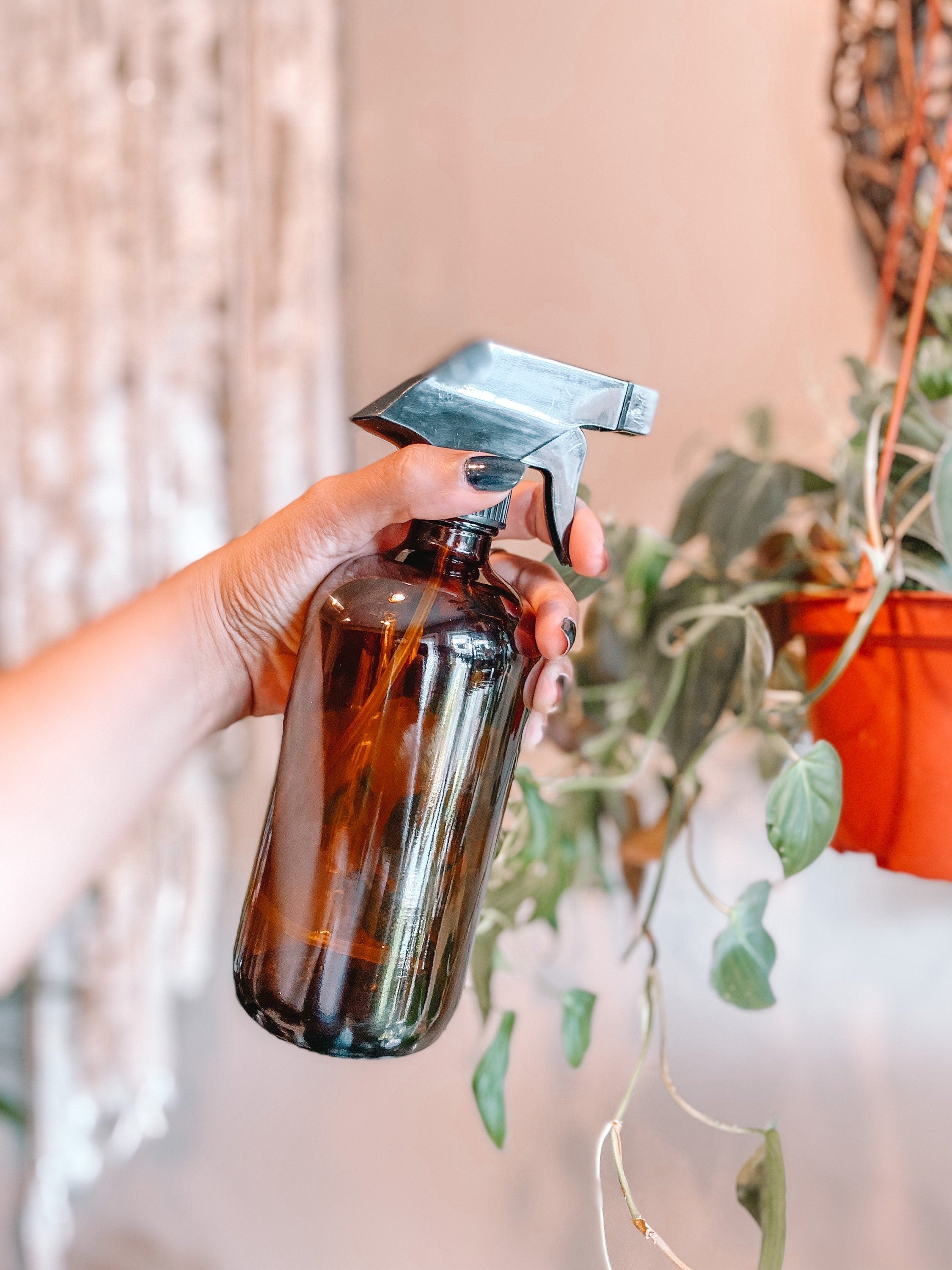 16 Ounce Amber Glass Plant Spray Bottle - 16 oz