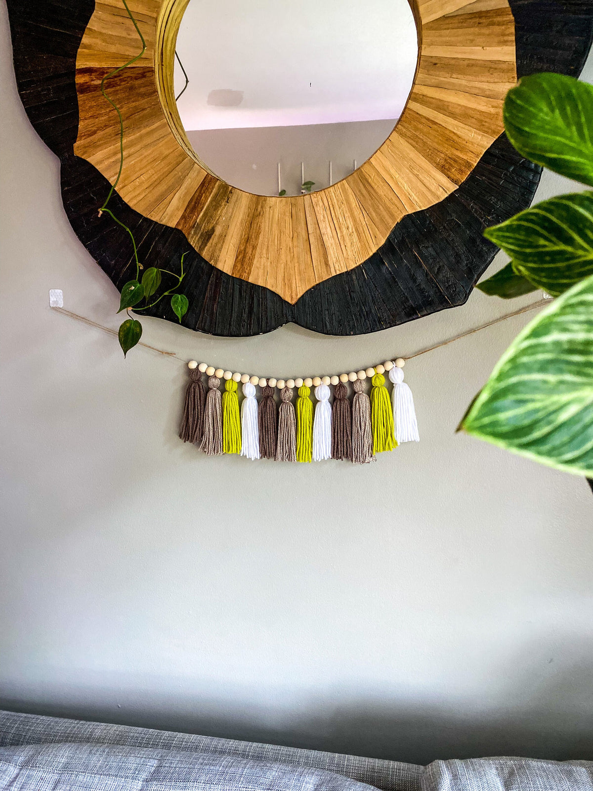 Yoda / Grogu Palette Tassel Garland - Brown/Light Brown/Green/White